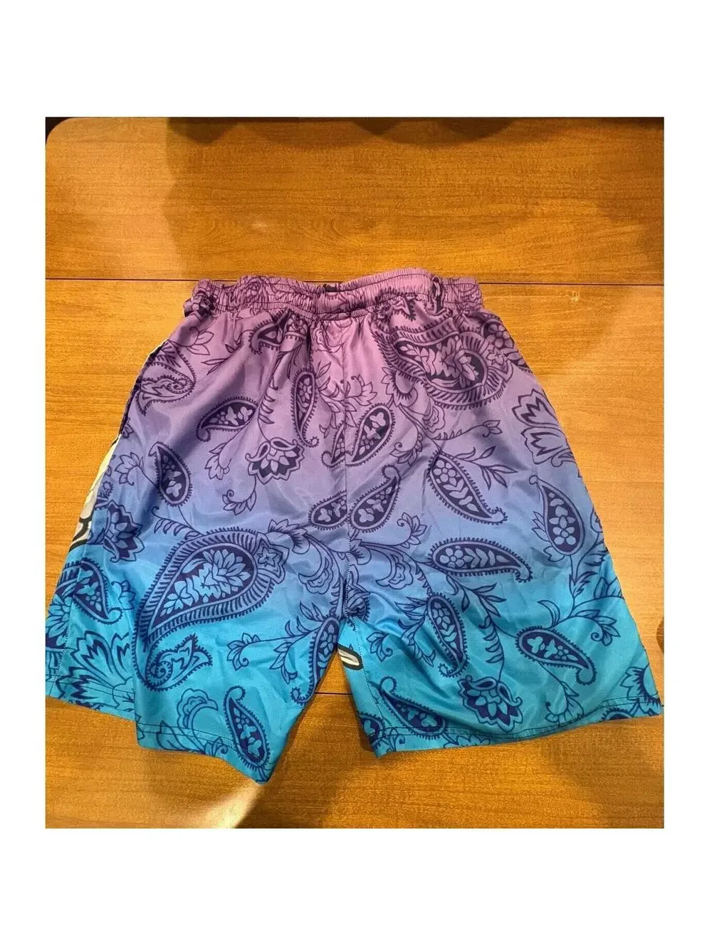 Romwe Men's Gradient Skeleton Hand and Paisley Print Athletic Shorts-342